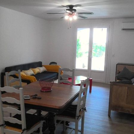 Refurbished Apartment 4 People 300M From The Sea Σαιντ-Μαρί-ντε-λα-Μερ Εξωτερικό φωτογραφία