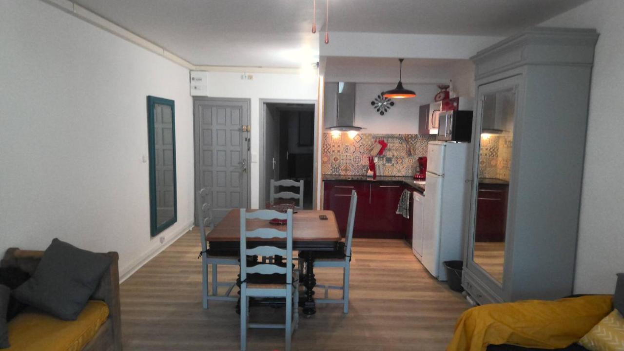 Refurbished Apartment 4 People 300M From The Sea Σαιντ-Μαρί-ντε-λα-Μερ Εξωτερικό φωτογραφία
